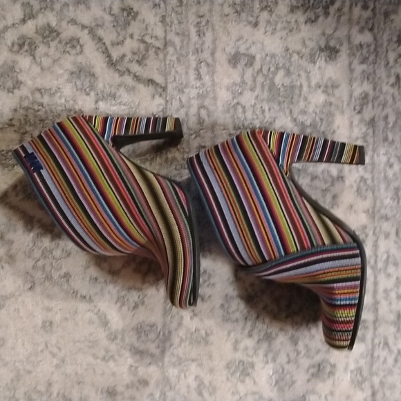 United Nude Heels - Picture 2 of 4